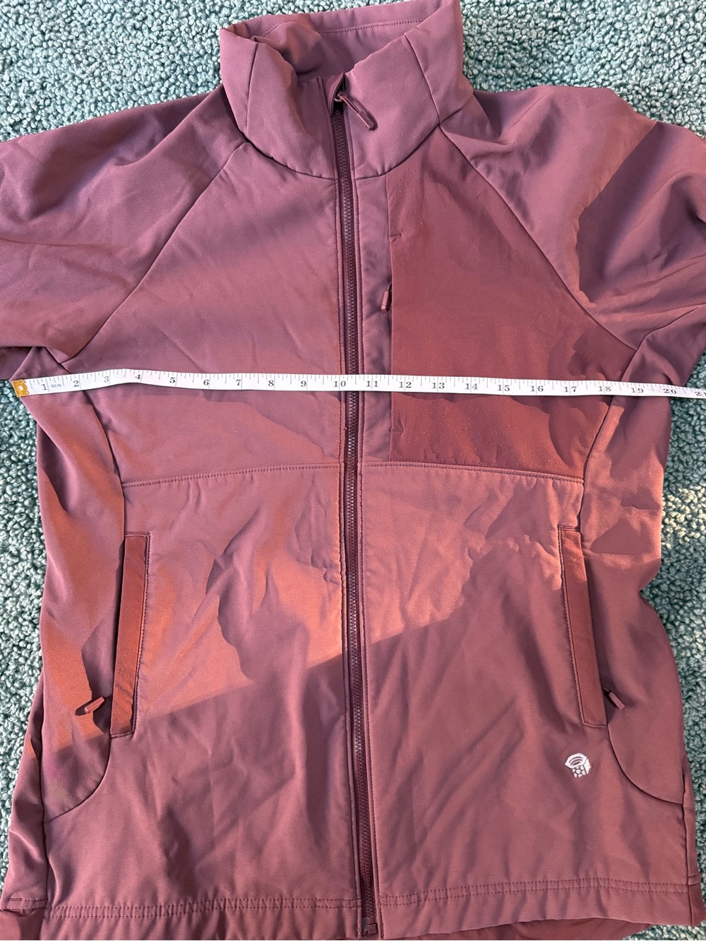 Women’s mountain hardwear Softshell Jacket - Picture 8 of 10